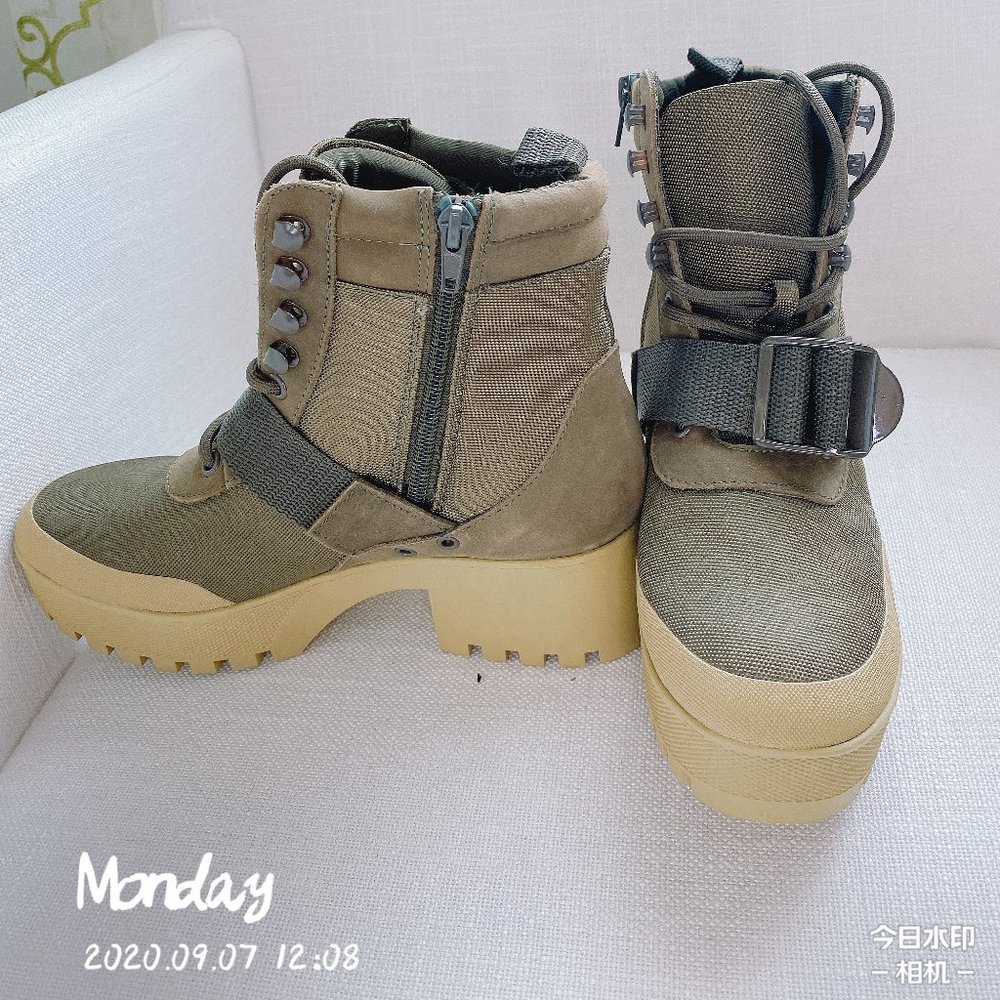 Steve Madden Women's combat boots, never worn